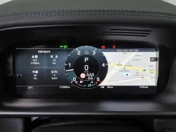 2025 Land Rover Discovery с пробегом 12 506 км