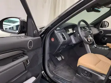 2025 Land Rover Discovery с пробегом 12 506 км