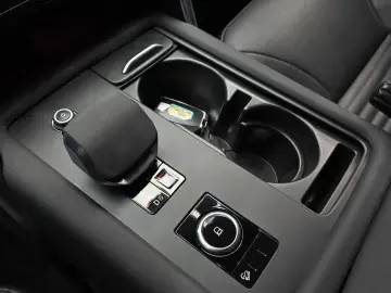 2023 Land Rover Discovery с пробегом 29 105 км