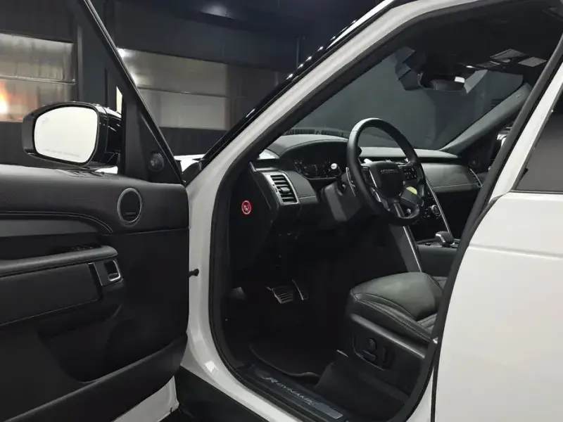 2023 Land Rover Discovery с пробегом 29 105 км