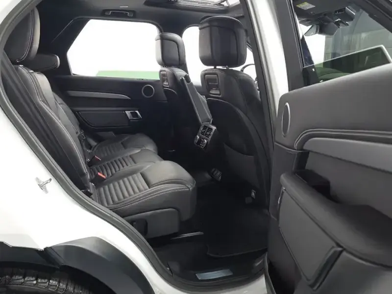 2023 Land Rover Discovery с пробегом 29 105 км