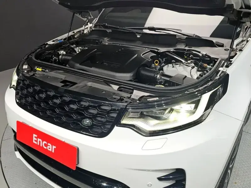 2022 Land Rover Discovery с пробегом 49 942 км