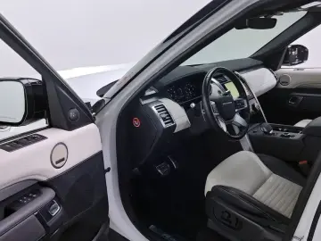2022 Land Rover Discovery с пробегом 49 942 км