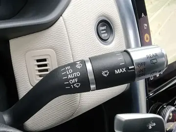 2022 Land Rover Discovery с пробегом 49 942 км