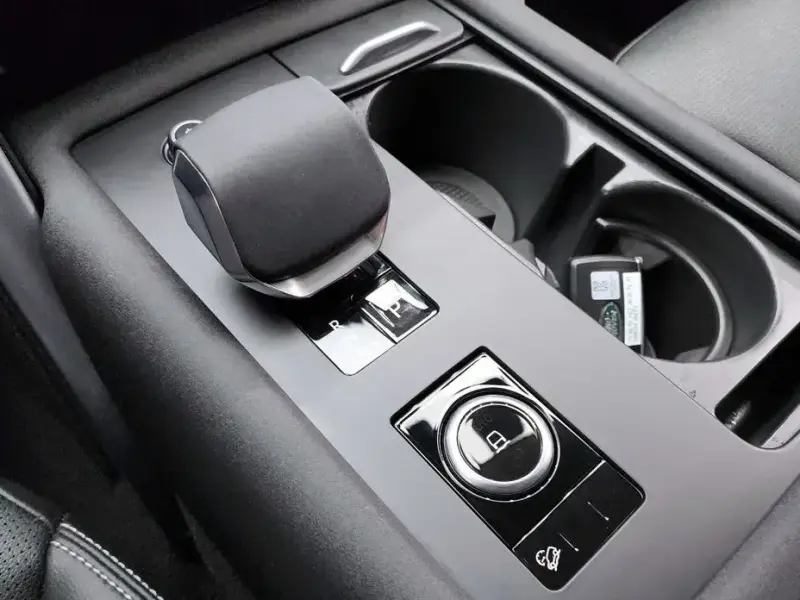 2024 Land Rover Discovery с пробегом 1 076 км