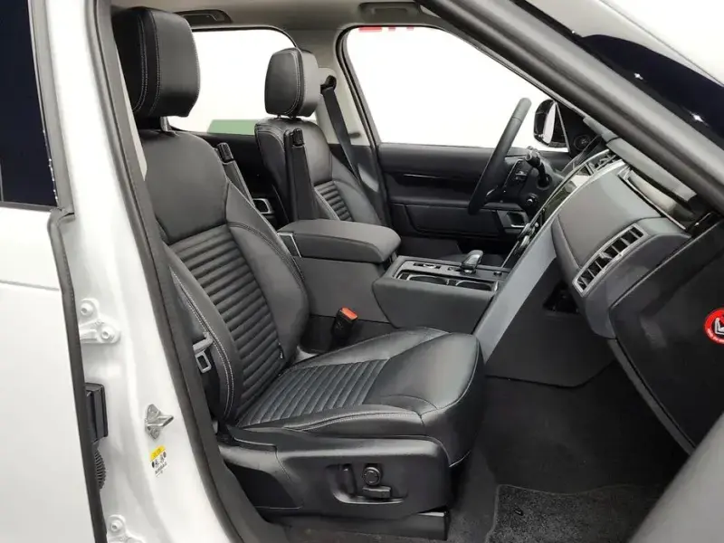 2024 Land Rover Discovery с пробегом 1 076 км