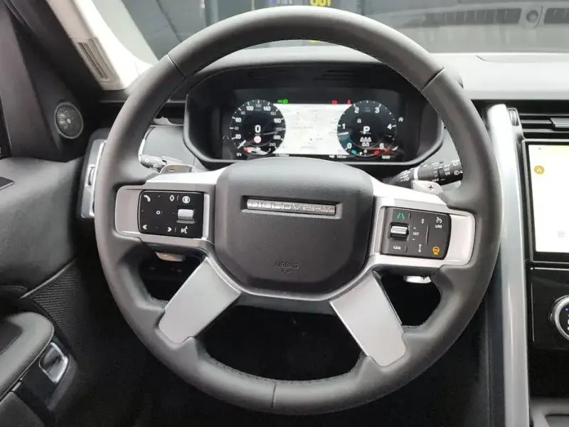 2024 Land Rover Discovery с пробегом 1 076 км