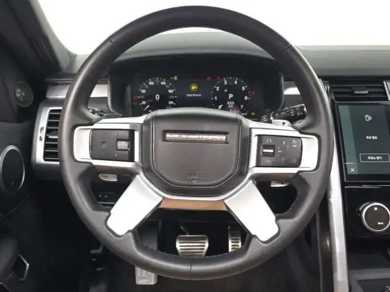 2024 Land Rover Discovery с пробегом 23 148 км