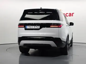 2024 Land Rover Discovery с пробегом 15 281 км