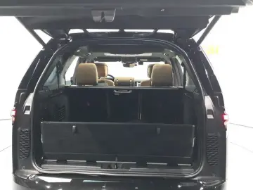 2024 Land Rover Discovery с пробегом 23 148 км