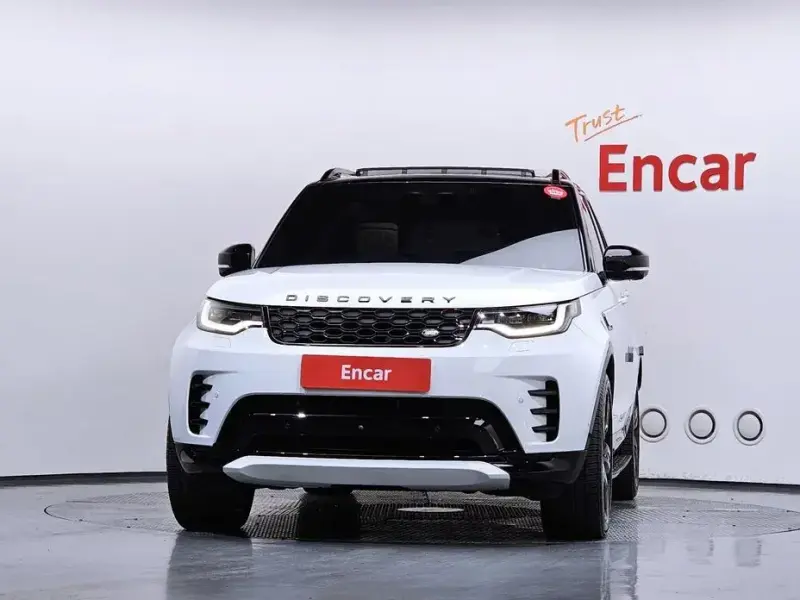 2025 Land Rover Discovery с пробегом 18 756 км