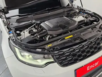 2025 Land Rover Discovery с пробегом 18 756 км