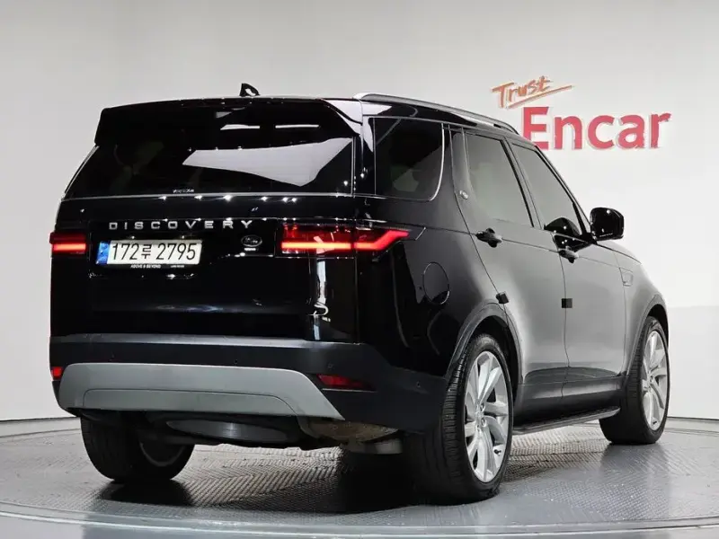 2022 Land Rover Discovery с пробегом 48 078 км