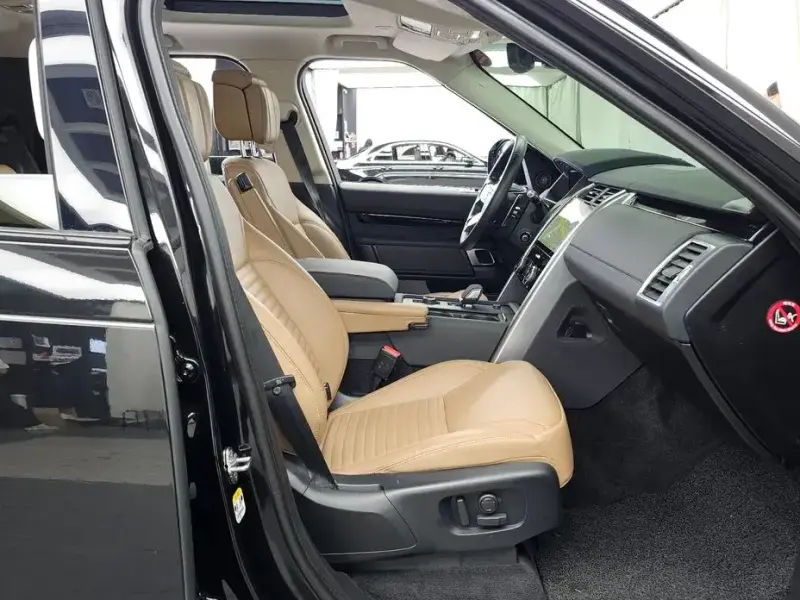 2022 Land Rover Discovery с пробегом 48 078 км