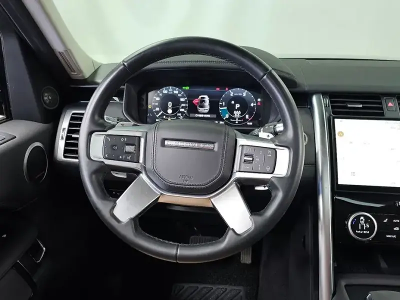 2022 Land Rover Discovery с пробегом 48 078 км