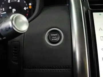 2022 Land Rover Discovery с пробегом 48 078 км