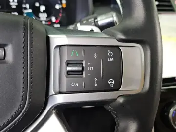 2022 Land Rover Discovery с пробегом 48 078 км