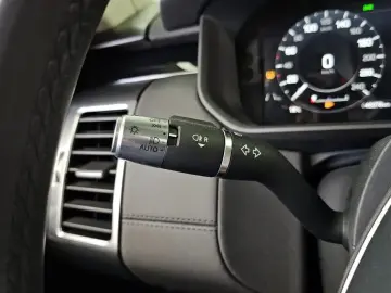 2022 Land Rover Discovery с пробегом 48 078 км