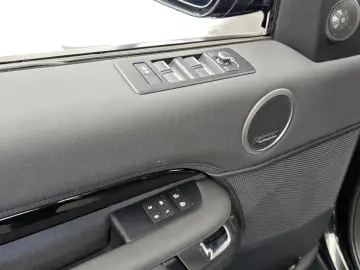 2022 Land Rover Discovery с пробегом 48 078 км