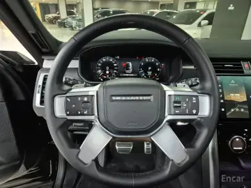 2025 Land Rover Discovery с пробегом 10 055 км