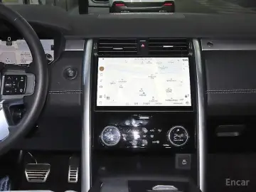 2025 Land Rover Discovery с пробегом 18 752 км
