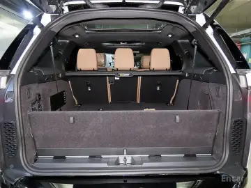 2025 Land Rover Discovery с пробегом 18 752 км