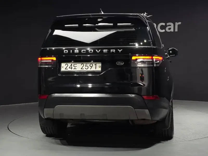 2018 Land Rover Discovery с пробегом 126 045 км