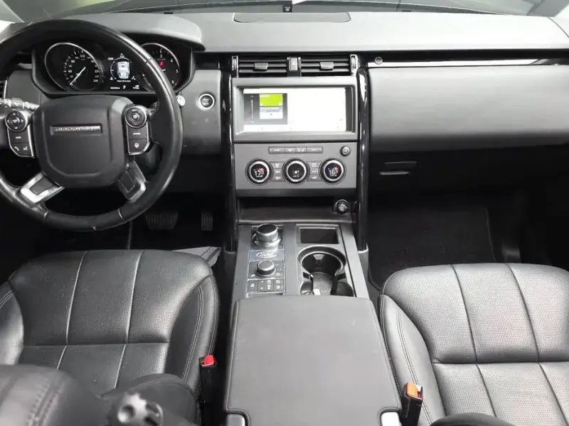 2018 Land Rover Discovery с пробегом 126 045 км