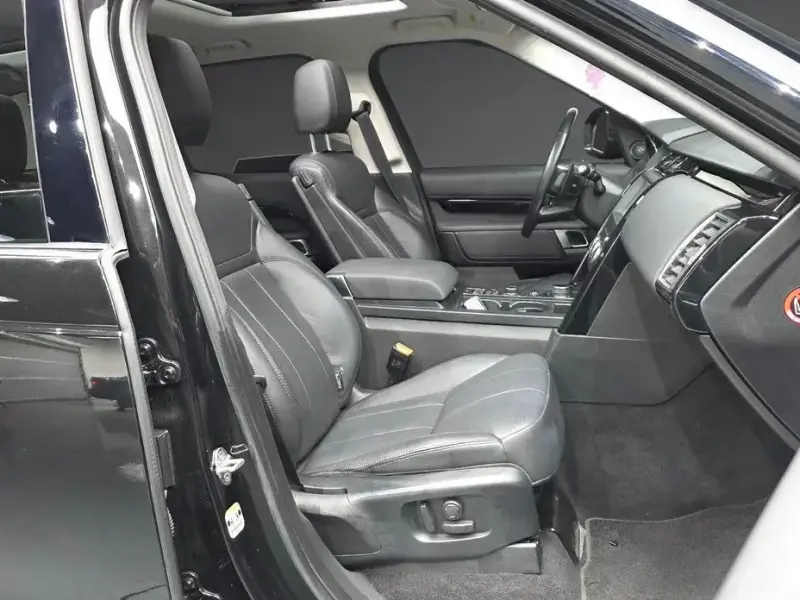 2018 Land Rover Discovery с пробегом 126 045 км