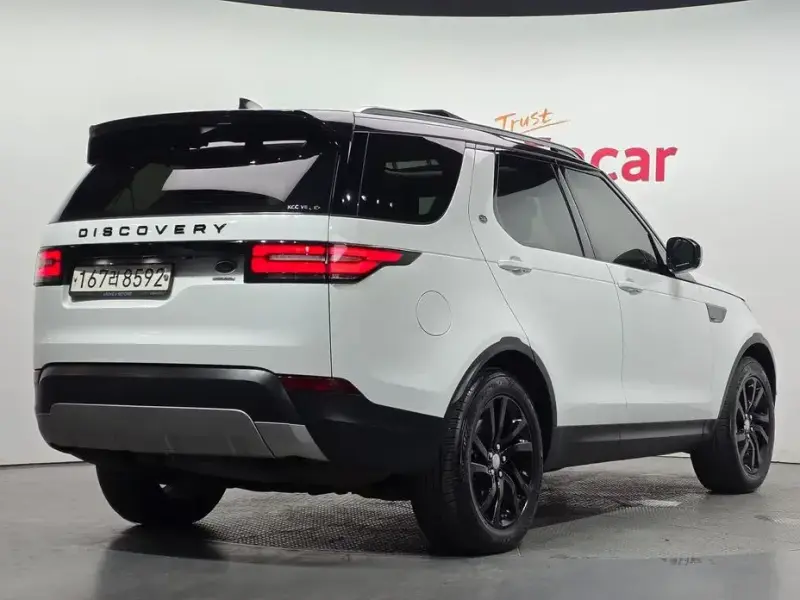 2019 Land Rover Discovery с пробегом 126 545 км