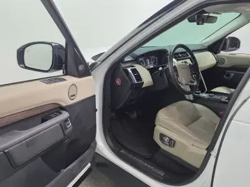 2019 Land Rover Discovery с пробегом 126 545 км