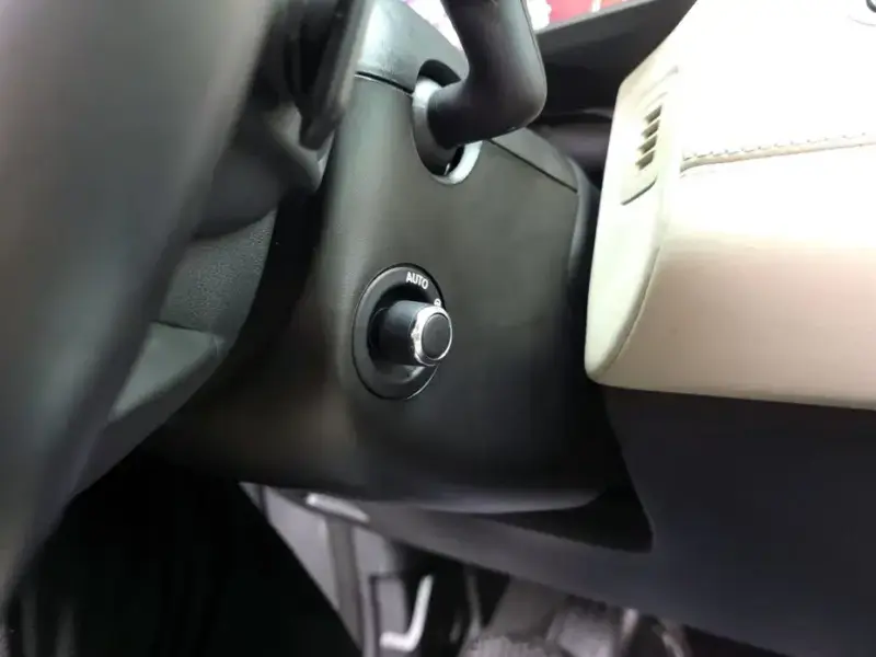 2019 Land Rover Discovery с пробегом 126 545 км