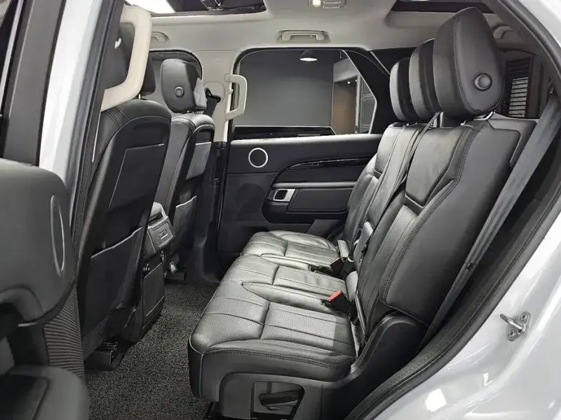 2018 Land Rover Discovery с пробегом 83 521 км