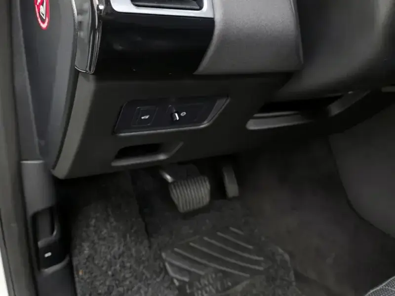 2019 Land Rover Discovery с пробегом 86 216 км