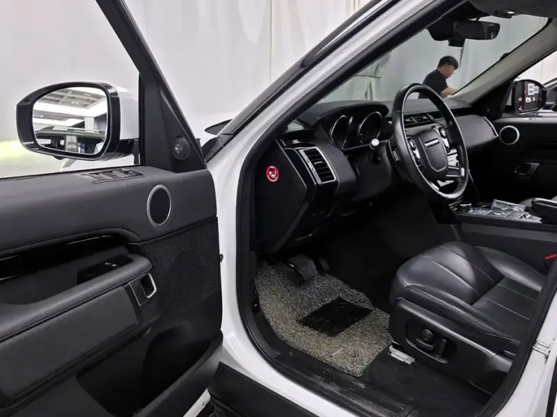 2019 Land Rover Discovery с пробегом 137 640 км