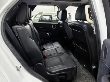 2019 Land Rover Discovery с пробегом 137 640 км