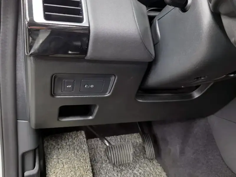 2019 Land Rover Discovery с пробегом 137 640 км