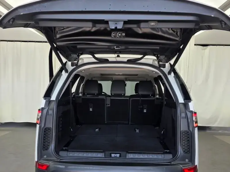 2019 Land Rover Discovery с пробегом 137 640 км