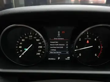 2017 Land Rover Discovery с пробегом 92 484 км