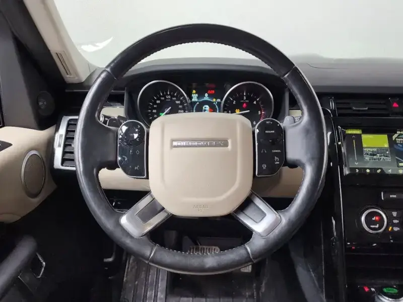 2019 Land Rover Discovery с пробегом 106 034 км