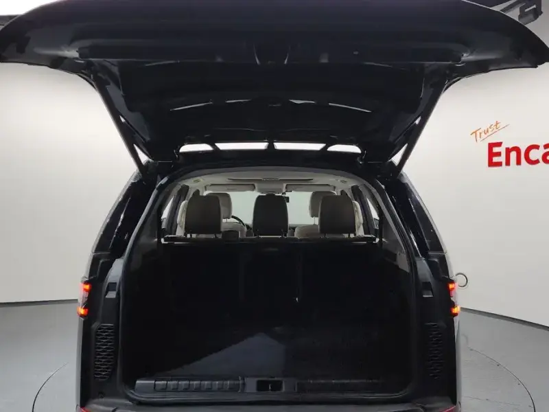 2019 Land Rover Discovery с пробегом 106 034 км