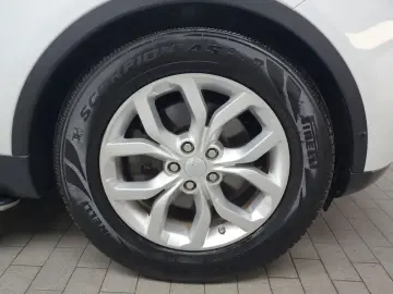 2019 Land Rover Discovery с пробегом 102 200 км