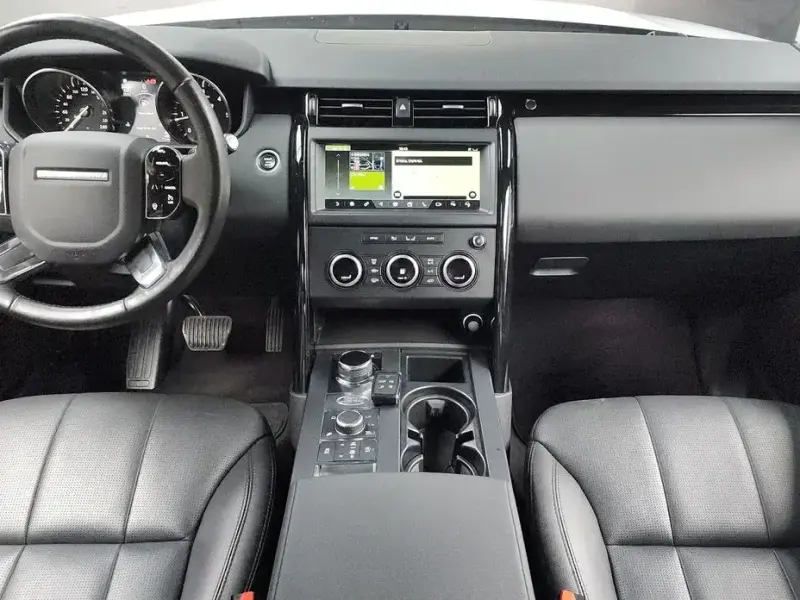 2019 Land Rover Discovery с пробегом 102 200 км