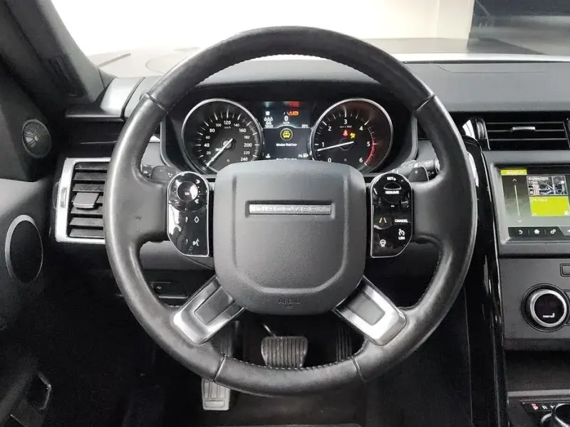 2019 Land Rover Discovery с пробегом 102 200 км