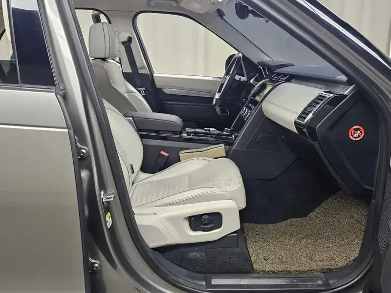 2017 Land Rover Discovery с пробегом 90 864 км