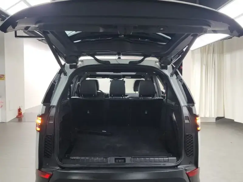 2019 Land Rover Discovery с пробегом 102 200 км