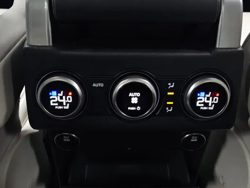 2017 Land Rover Discovery с пробегом 90 864 км