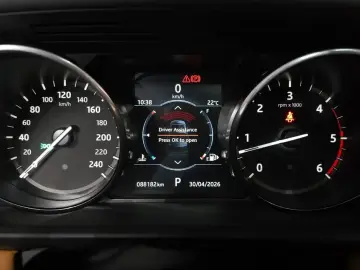 2017 Land Rover Discovery с пробегом 88 182 км