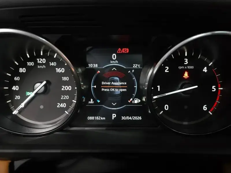 2017 Land Rover Discovery с пробегом 88 182 км