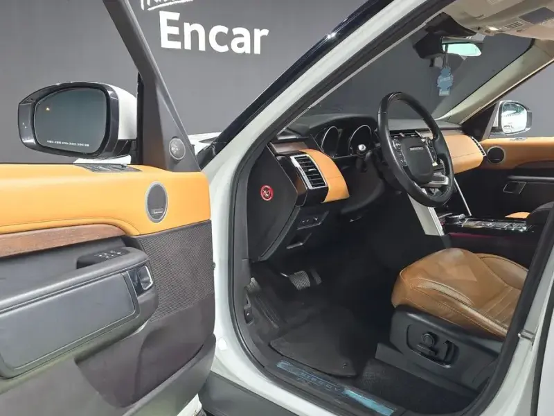 2017 Land Rover Discovery с пробегом 88 182 км